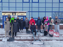 Коллектив государственного учреждения Гомельский областной комплексный центр олимпийского резерва активно включился в борьбу со снежной стихией! 